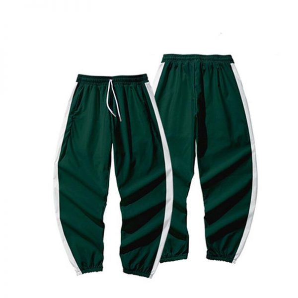 Squid game player pants green